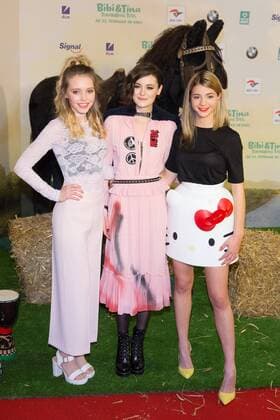 Lina Larissa Strahl, Lea van Acken und Lisa-Marie Koroll - Premiere BIBI & TINA ? TOHUWABOHU TOTAL im Kino in der Kulturbrauerei in Berlin am 19.02.2017. Premiere BIBI & TINA TOHUWABOHU TOTAL