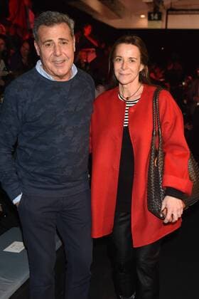 Blanca Martinez de Irujo y Angel Schlesser en el front row del Desfile de Alvarno en la Mercedes Benz Fashion Week Madrid 2017. 588 Diego Puerta Cordon Press Blanca Martinez de Irujo and Angel Schlesser at the front row of Alvarno fashion show at Mercedes Benz Fashion Week Madrid 2017. Cordon Press  DiegoxPuerta