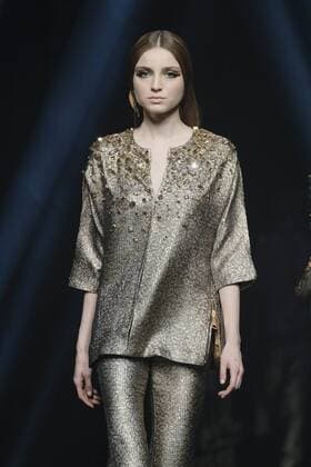 February 20, 2017 - Madrid, Spain - A model walks the runway at the ALVARNO show during the Mercedes-Benz Madrid Fashion Week Autumn Winter 2017 2018 at IFEMA on February 20, 2017 in Madrid, Spain Madrid Spain  - ZUMAn230 20170220_zaa_n230_056 Copyright: xOscarxGonzalezx