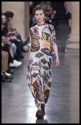 . 20 02 2017. London, United Kingdom. Christopher Kane show on day four of London Fashion Week for Autumn Winter 2017 .  xStephenxLockx xi-Imagesx IIM-14444-0008