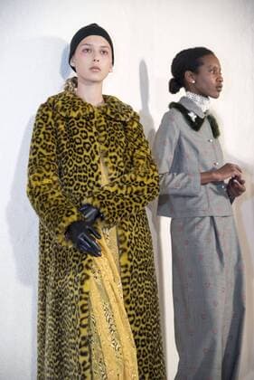 London Fashion Week: Shrimps presentation AW17 Shrimps presentation of the AW17 collection at London Fashion Week. Shrimps is a fashion label from the young London-based designer, Hannah Weiland, launched in 2013.  AlbertoxPezzali