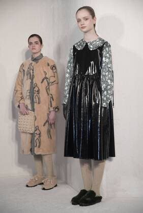 London Fashion Week: Shrimps presentation AW17 Shrimps presentation of the AW17 collection at London Fashion Week. Shrimps is a fashion label from the young London-based designer, Hannah Weiland, launched in 2013.  AlbertoxPezzali
