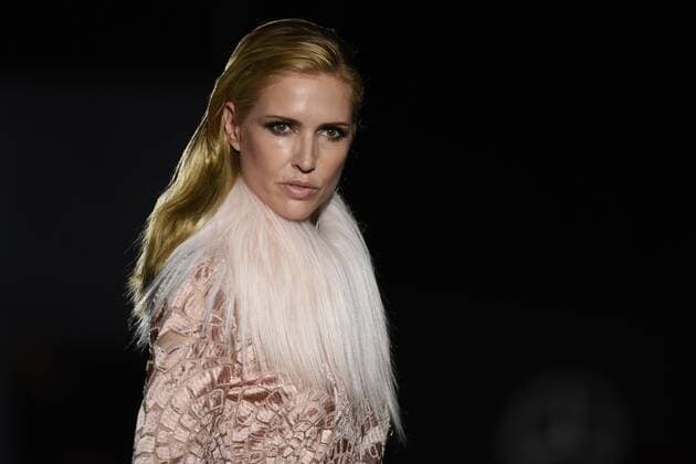 Mercedes Benz Fashion Week in Madrid - Modenschau Duyos -  DiegoxPuerta
