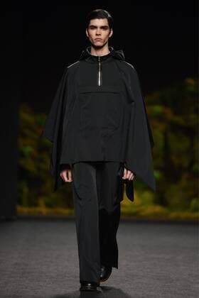 Mercedes Benz Fashion Week in Madrid - Modenschau Oliva -  DiegoxPuerta