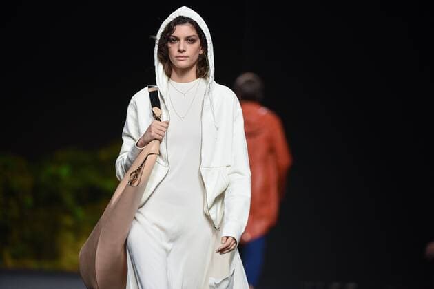 Mercedes Benz Fashion Week in Madrid - Modenschau Oliva -  DiegoxPuerta