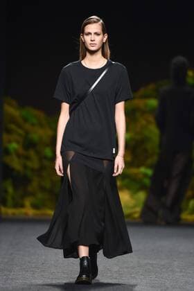Mercedes Benz Fashion Week in Madrid - Modenschau Oliva -  DiegoxPuerta