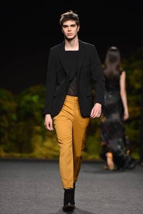 Mercedes Benz Fashion Week in Madrid - Modenschau Oliva -  DiegoxPuerta