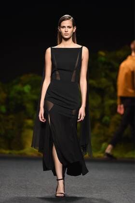Mercedes Benz Fashion Week in Madrid - Modenschau Oliva -  DiegoxPuerta