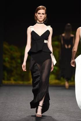 Mercedes Benz Fashion Week in Madrid - Modenschau Oliva -  DiegoxPuerta