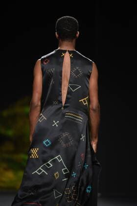 Mercedes Benz Fashion Week in Madrid - Modenschau Oliva -  DiegoxPuerta