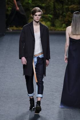 February 20, 2017 - Madrid, Spain - A model walks the runway at the OLIVA show during the Mercedes-Benz Madrid Fashion Week Autumn Winter 2017 2018 at IFEMA on February 20, 2017 in Madrid, Spain Madrid Spain  - ZUMAn230 20170220_zaa_n230_192 Copyright: xOscarxGonzalezx
