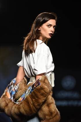 Desfile de Esther Noriega en la Mercedes Benz Fashion Week Madrid 2017. 588 Diego Puerta Cordon Press Esther Noriega fashion show at Mercedes Benz Fashion Week Madrid 2017. Cordon Press  DiegoxPuerta