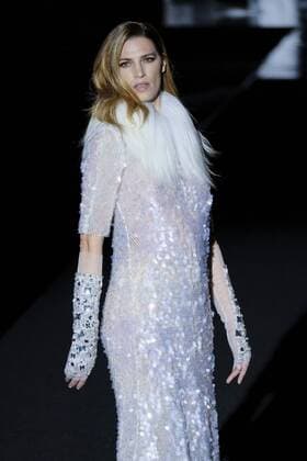 February 20, 2017 - Madrid, Spain - Model Laura Sanchez the runway at the DUYOS show during the Mercedes-Benz Madrid Fashion Week Autumn Winter 2017 2018 at IFEMA on February 20, 2017 in Madrid, Spain Madrid Spain  - ZUMAn230 20170220_zaa_n230_182 Copyright: xOscarxGonzalezx