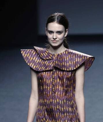A model takes to the catwalk with a creation of the Fall Winter 2017 collection by designer Rocio Laseca at the Mercedes-Benz Fashion Week Madrid (MBFWM) held at the IFEMA Congress and Events center in Madrid, 21 February 2017. THE MBFWM runs from 16 to 21 February. MADRID FASHION WEEK !ACHTUNG: NUR REDAKTIONELLE NUTZUNG!  Copyright: xZipix 20170221-636232874769262400