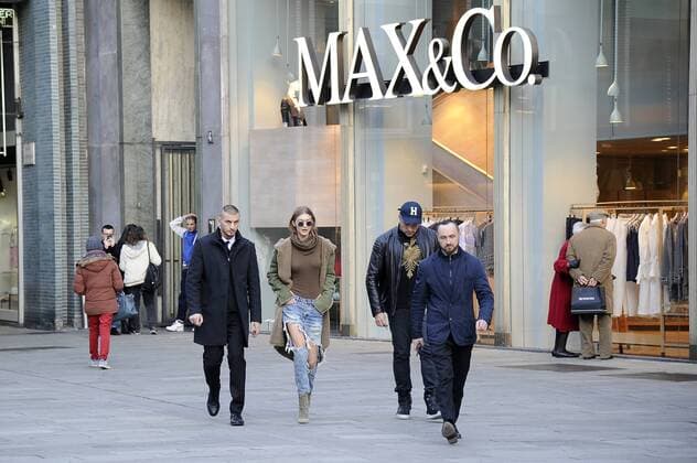 Milan Gigi Hadid by Max Mara for a fitting  Copyright: xLivioxValeriox xIPAx xLivioxValeriox