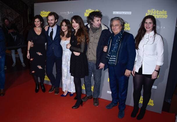 Audrey Dana - Eric Elmosnino - Christian Clavier - Alice Belaidi - Antoine Gouy - Josephine Drai CELEBRITES : Avant premiere du film SI J ETAIS UN HOMME - Paris - 21 02 2017 FedericoPestellini Panoramic 