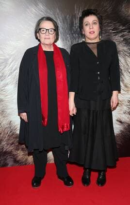 Premiere of Agnieszka Holland s thriller Pokot (Spoor) in Warsaw Premiere of the winner of the Silver Bear Alfred Bauer prize at the Berlin Film Festival the newest Agnieszka Holland s thriller Pokot (Spoor) on February 21, 2017 in Warsaw, Poland. In the picture: Agnieszk aHolland with Olga Tokarczuk, the Pokot s screenplay author EN_01246625_0102 
