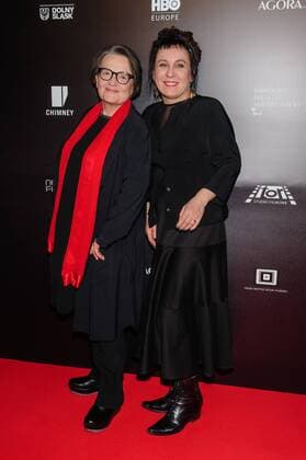 Premiere of Agnieszka Holland s thriller Pokot (Spoor) in Warsaw Premiere of the winner of the Silver Bear Alfred Bauer prize at the Berlin Film Festival the newest Agnieszka Holland s thriller Pokot (Spoor) on February 21, 2017 in Warsaw, Poland. In the picture: Agnieszk aHolland with Olga Tokarczuk, the Pokot s screenplay author EN_01246634_0022 