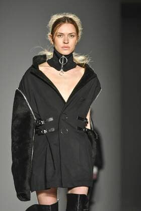 Mailand Fashion Week - Grinko Milan woman s Fashion Week Fall Winter 2017 2018. Milano Moda donna , autunno inverno 2017 2018 .Grinko Fashion Show. Pictured: model  Copyright: xRiccardoxGiordanoxSickix xIPAx xFotosickix