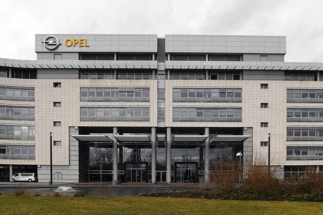 22.02.2017, xjhx, News Opel Hauptquartier Ruesselsheim, deloka, v.l. Opel Zentrale in Ruesselsheim News Opel Zentrale Hauptquartier Ruesselsheim