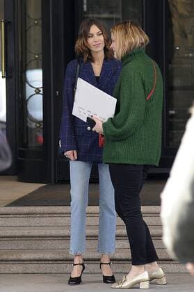 Milan Alexa Chung at the Gucci show during Milan Fashion Week  Copyright: xLivioxValeriox xIPAx xLivioxValeriox