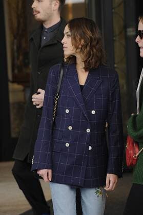 Milan Alexa Chung at the Gucci show during Milan Fashion Week  Copyright: xLivioxValeriox xIPAx xLivioxValeriox