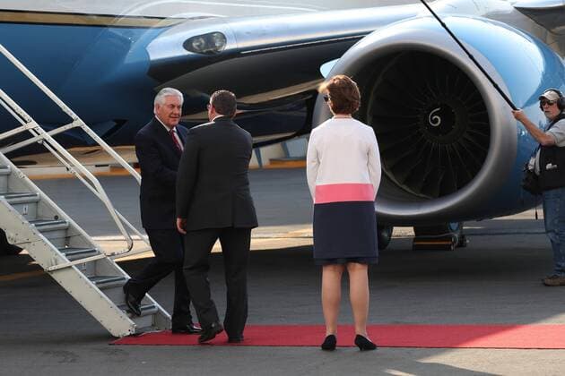 February 22, 2017 - Mexico - US Außenminister Rex Tillerson bei der Ankunft in Mexiko für bilaterale Gespräche zum Thema Sicherheit, Grenzsicherung und Handel -  - ZUMAu78_ 20170222_zaf_u78_051 Copyright: xValentexRosasx