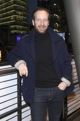Fabian Busch bei der Deutschlandpremiere des Dokumentarfilms A Beautiful Planet - Ein IMAX 3D-Erlebnis im Cinestar IMAX Sony Center. Berlin, 22.02.2017 Foto:xA.xBuggex xFuturexImage