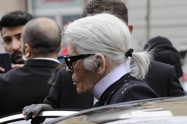 Karl Lagerfeld bei der Mailand Fashion Week Milan Karl Lagerfeld at Fendi fashion show  Copyright: xLivioxValeriox xIPAx xLivioxValeriox