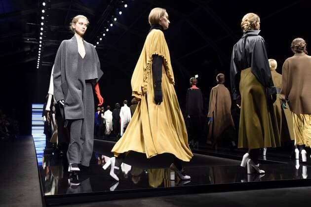 Bilder des Tages Mailand Fashion Week - Anteprima Modenschau Milan woman s Fashion Week Fall Winter 2017 2018 Milano Moda Donna Autunno Inverno 2017 2018 Anteprima Fashion Show Pictured  Copyright: xSimonaxChiocciax xIPAx xFotosickix