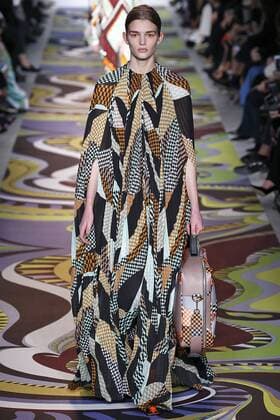 Mailand Fashion Week - Emilio Pucci Modenschau . 23 02 2017. Milan, Italy. Emilio Pucci show at Milan Fashion Week for Autumn Winter 2017  xi-Imagesx IIM-14490-0043