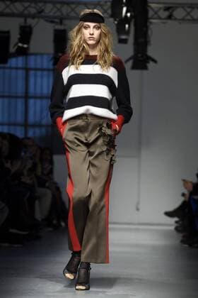 Milan woman s Fashion Week Fall Winter 2017 2018 Milano Moda Donna Autunno Inverno 2017 2018 Les Copains Fashion Show  Copyright: xSimonaxChiocciax xIPAx xFotosickix