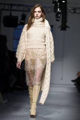 Milan woman s Fashion Week Fall Winter 2017 2018 Milano Moda Donna Autunno Inverno 2017 2018 Les Copains Fashion Show  Copyright: xSimonaxChiocciax xIPAx xFotosickix