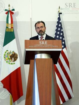 Mexican Foreign Minister Luis Vdiegaray speaks during a press conference with Rex Tillerson (out of frame) in Mexico City, Mexico, 23 February 2017. Kelly assured that there will be no massive deportations or military operations against Mexican immigrants in the United States. KELLY: THERE WILL BE NO MASSIVE DEPORTATIONS NOR MILITARY OPERATIONS AGAINST IMMIGRANTS !ACHTUNG: NUR REDAKTIONELLE NUTZUNG!  Copyright: xJoséxMéndezx MEX001 20170223-636234870599186362