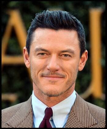 . 23 02 2017. London, United Kingdom. Beauty and the Beast launch event. Luke Evans attend s the Beauty and the Beast launch event in central London.  xAndrewxParsonsx xi-Imagesx IIM-14482-0072