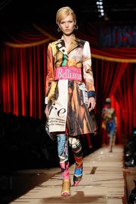 Mailand Fashion Week - Moschino Modenschau Milan woman s Fashion Week Fall Winter 2017 2018. Milano Moda donna , autunno inverno 2017 2018 . Moschino fashion Show  Copyright: xSickix xIPAx xFotosickix