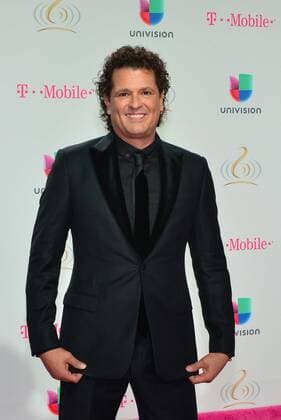 Colombian singer Carlos Vives poses as he arrives at Lo Nuestro Latin Music Awards at the American Airlines Arena in Miami, Florida, Unied States, 23 February 2017. LO NUESTRO LATIN MUSIC AWARDS !ACHTUNG: NUR REDAKTIONELLE NUTZUNG!  Copyright: xGIORGIOxVIERAx MIA001 20170224-636235036319966909