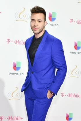 US singer Prince Royce poses as he arrives at Lo Nuestro Latin Music Awards at the American Airlines Arena in Miami, Florida, Unied States, 23 February 2017. LO NUESTRO LATIN MUSIC AWARDS !ACHTUNG: NUR REDAKTIONELLE NUTZUNG!  Copyright: xGIORGIOxVIERAx MIA001 20170224-636235058562941739