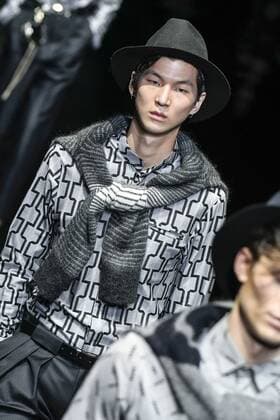 Milan woman s Fashion Week Fall Winter 2017 2018. Milano Moda donna , autunno inverno 2017 2018 . Emporio Armani Fashion Show Pictured: Model  Copyright: xRiccardoxGiordanoxSickix xIPAx xFotosickix