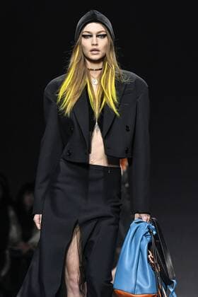 Milan woman s Fashion Week Fall Winter 2017 2018. Milano Moda donna , autunno inverno 2017 2018 . Versace fashion show Pictured: Gigi Hadid  Copyright: xRiccardoxGiordanoxSickix xIPAx xFotosickix