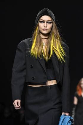 Milan woman s Fashion Week Fall Winter 2017 2018. Milano Moda donna , autunno inverno 2017 2018 . Versace fashion show Pictured: Gigi Hadid  Copyright: xRiccardoxGiordanoxSickix xIPAx xFotosickix