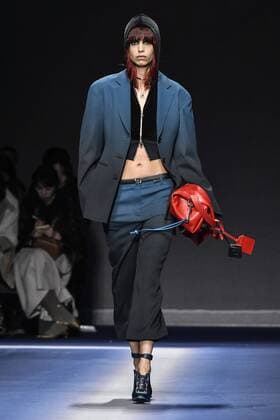 Milan woman s Fashion Week Fall Winter 2017 2018. Milano Moda donna , autunno inverno 2017 2018 . Versace fashion show Pictured: Model  Copyright: xRiccardoxGiordanoxSickix xIPAx xFotosickix