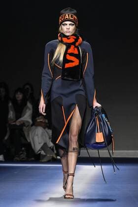Milan woman s Fashion Week Fall Winter 2017 2018. Milano Moda donna , autunno inverno 2017 2018 . Versace fashion show Pictured: Model  Copyright: xRiccardoxGiordanoxSickix xIPAx xFotosickix