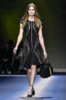Milan woman s Fashion Week Fall Winter 2017 2018. Milano Moda donna , autunno inverno 2017 2018 . Versace fashion show Pictured: Model  Copyright: xRiccardoxGiordanoxSickix xIPAx xFotosickix