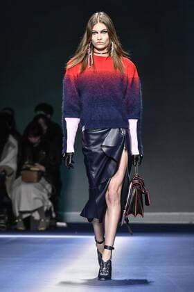 Milan woman s Fashion Week Fall Winter 2017 2018. Milano Moda donna , autunno inverno 2017 2018 . Versace fashion show Pictured: Model  Copyright: xRiccardoxGiordanoxSickix xIPAx xFotosickix