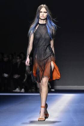 Milan woman s Fashion Week Fall Winter 2017 2018. Milano Moda donna , autunno inverno 2017 2018 . Versace fashion show Pictured: Bella Hadid  Copyright: xRiccardoxGiordanoxSickix xIPAx xFotosickix