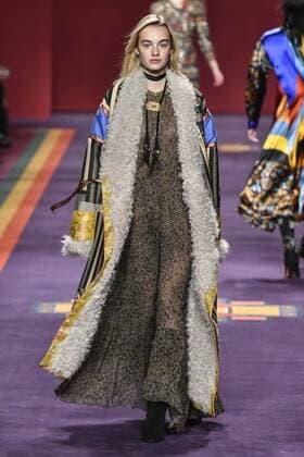 Milan woman s Fashion Week Fall Winter 2017 2018. Milano Moda donna , autunno inverno 2017 2018 . ETRO fashion show Pictured: Model  Copyright: xRiccardoxGiordanoxSickix xIPAx xFotosickix