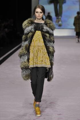 Italy: Grandi Fur fashion show A model walks the runway at the Grandi Fur show during Milan Fashion Week Fall Winter 2017 18.  GaetanoxPiazzolla