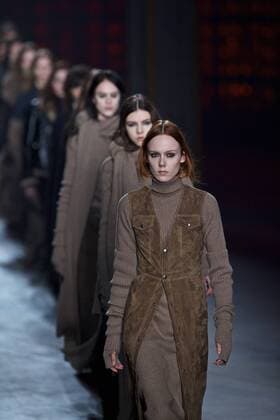 (170225) -- MILAN, Feb. 25, 2017 -- Models present creations for fashion house Diesel Black Gold during Milan Fashion Week Fall Winter 2017 2018 on Feb. 24, 2017, in Milan, Italy. ) (yk) ITALY-MILAN-FASHION WEEK-DIESEL BLACK GOLD JinxYu 