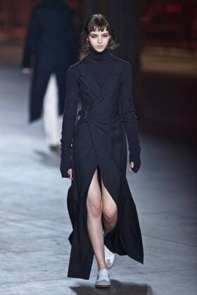 (170225) -- MILAN, Feb. 25, 2017 -- A model presents a creation for fashion house Diesel Black Gold during Milan Fashion Week Fall Winter 2017 2018 on Feb. 24, 2017, in Milan, Italy. ) (yk) ITALY-MILAN-FASHION WEEK-DIESEL BLACK GOLD JinxYu 